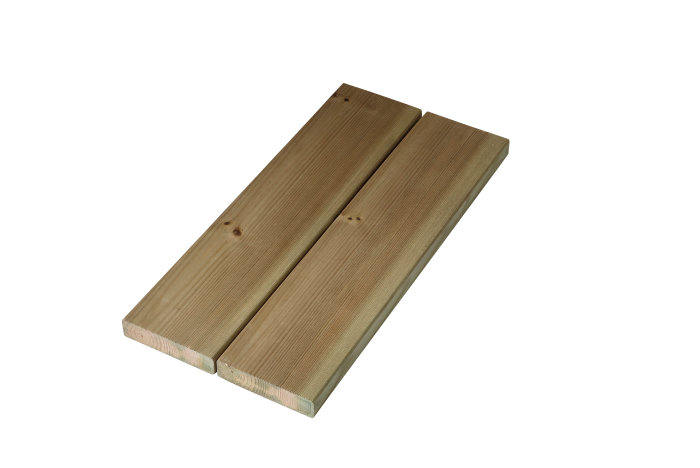 Terrassebrædder i en dansk have